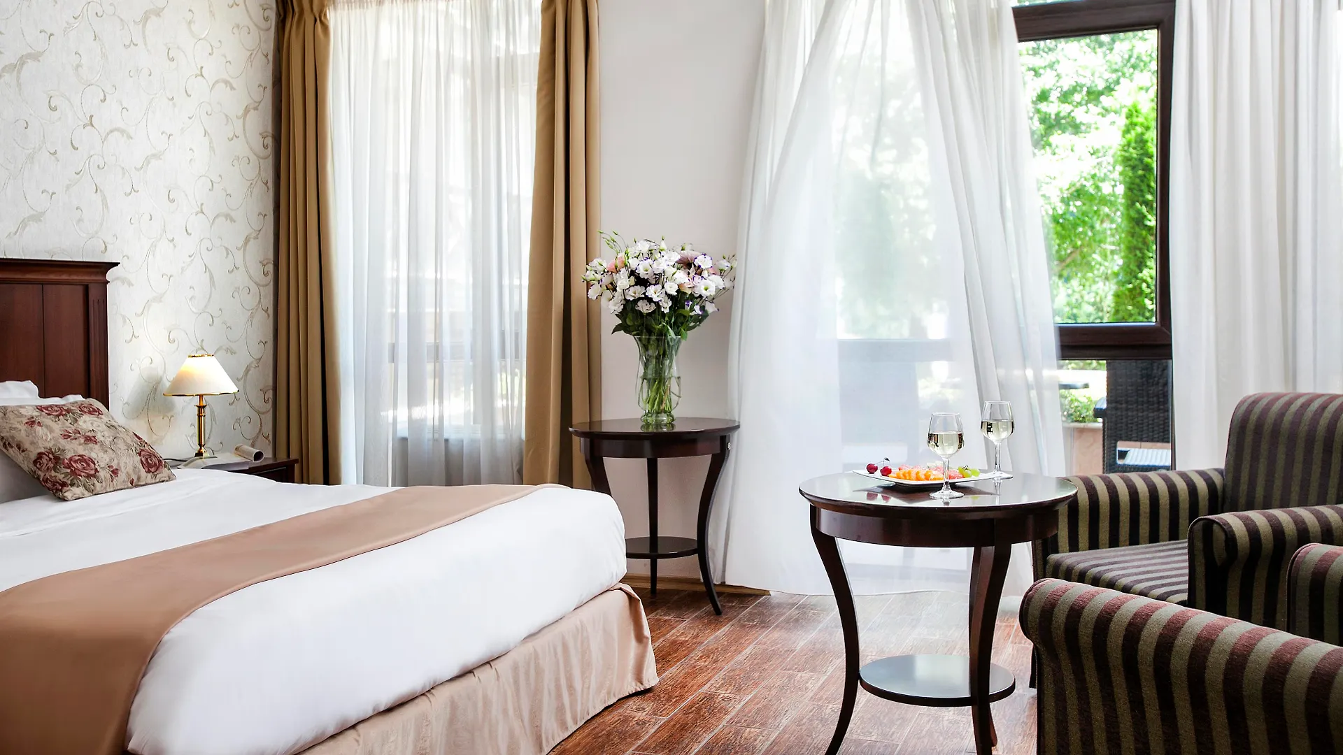 Premier Luxury Mountain Resort Bansko 5*,