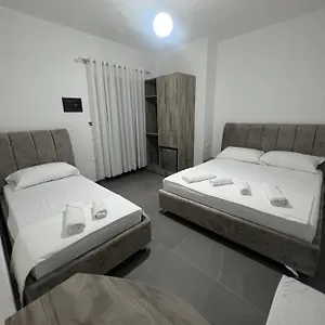 Rreze Dielli Albania