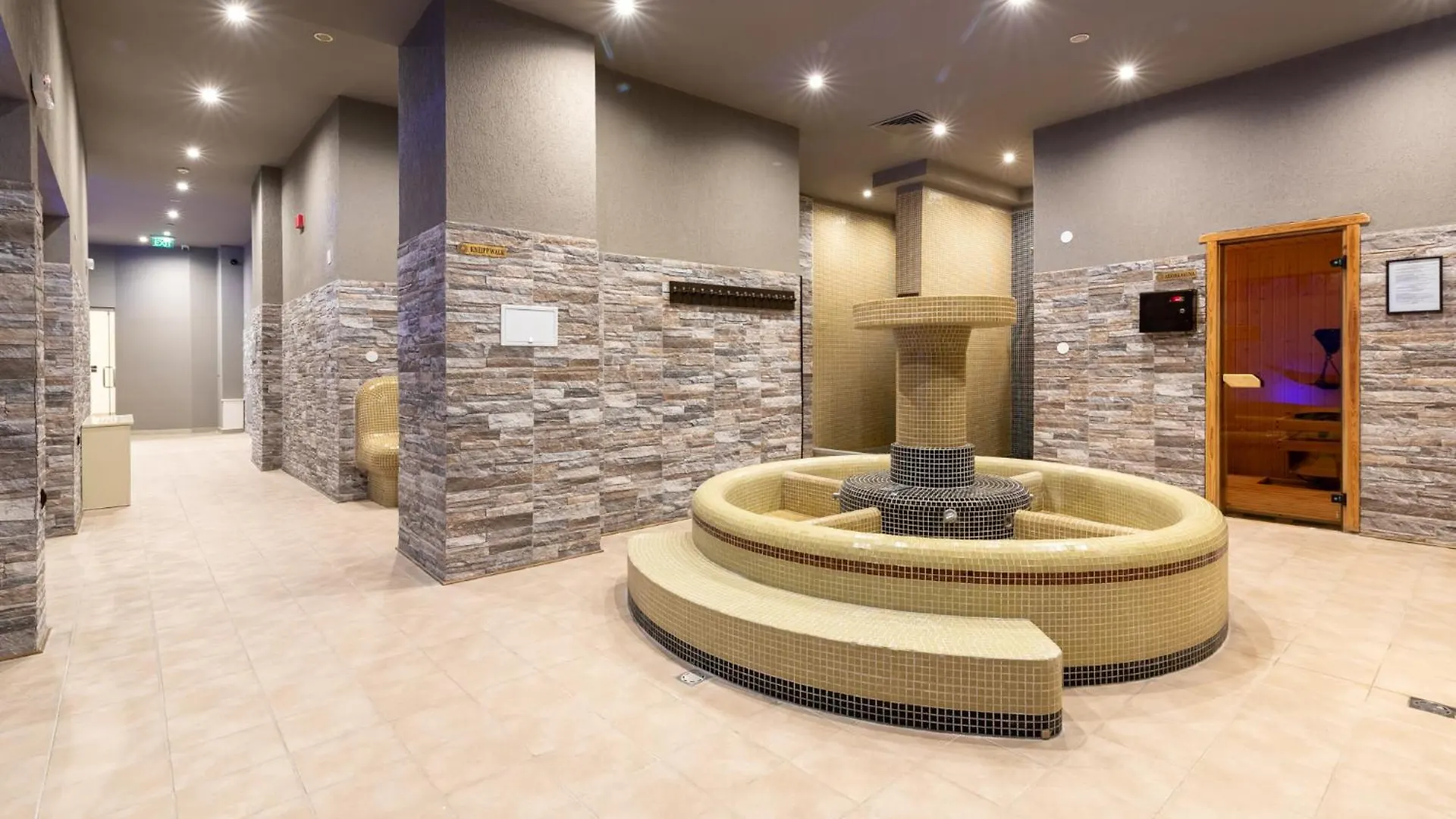 Premier Luxury Mountain Resort Bansko 5*,